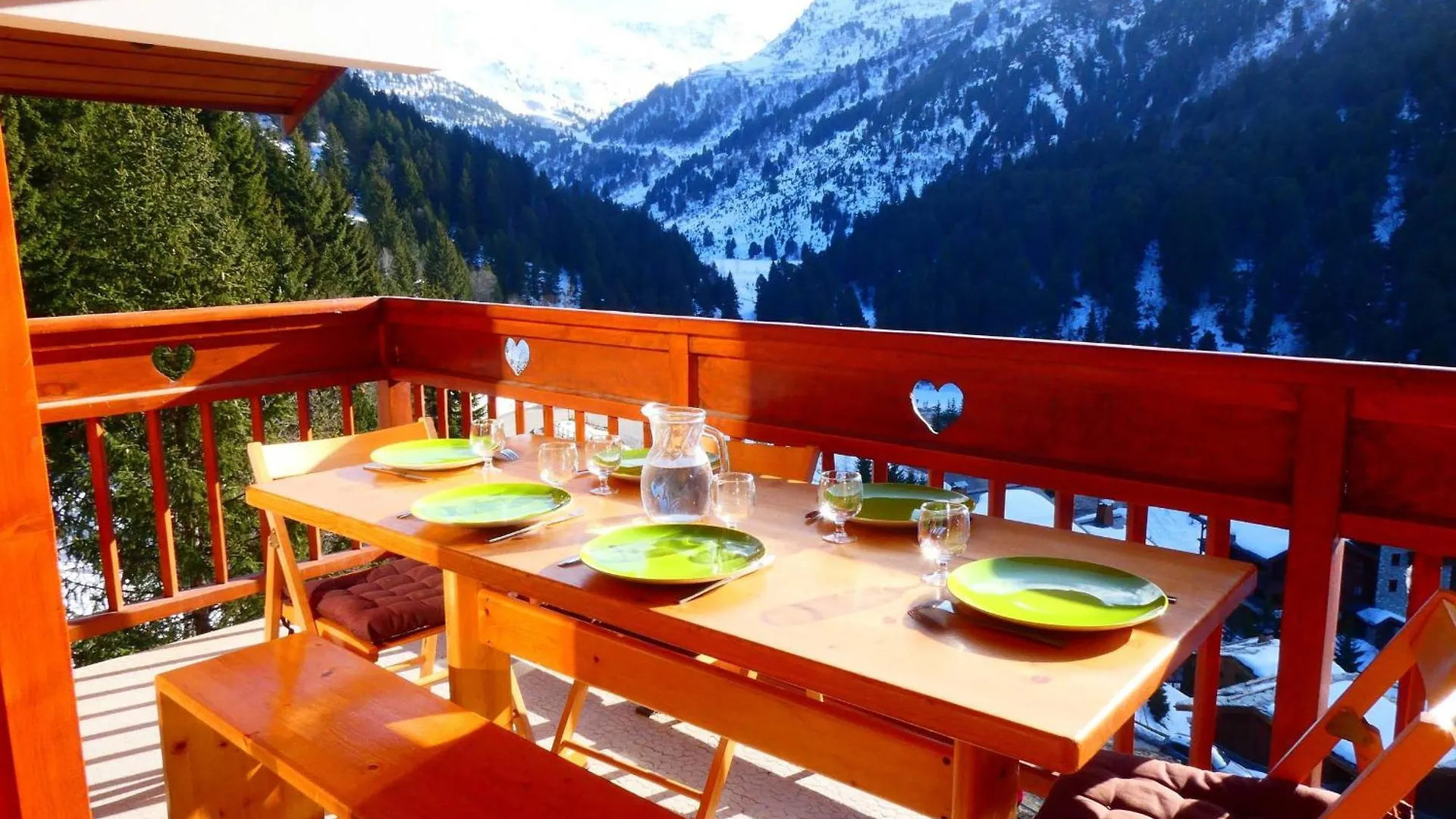 Appartement Convivial A Meribel Avec Acces Aux Pistes Et Balcon - Fr-1-355-75