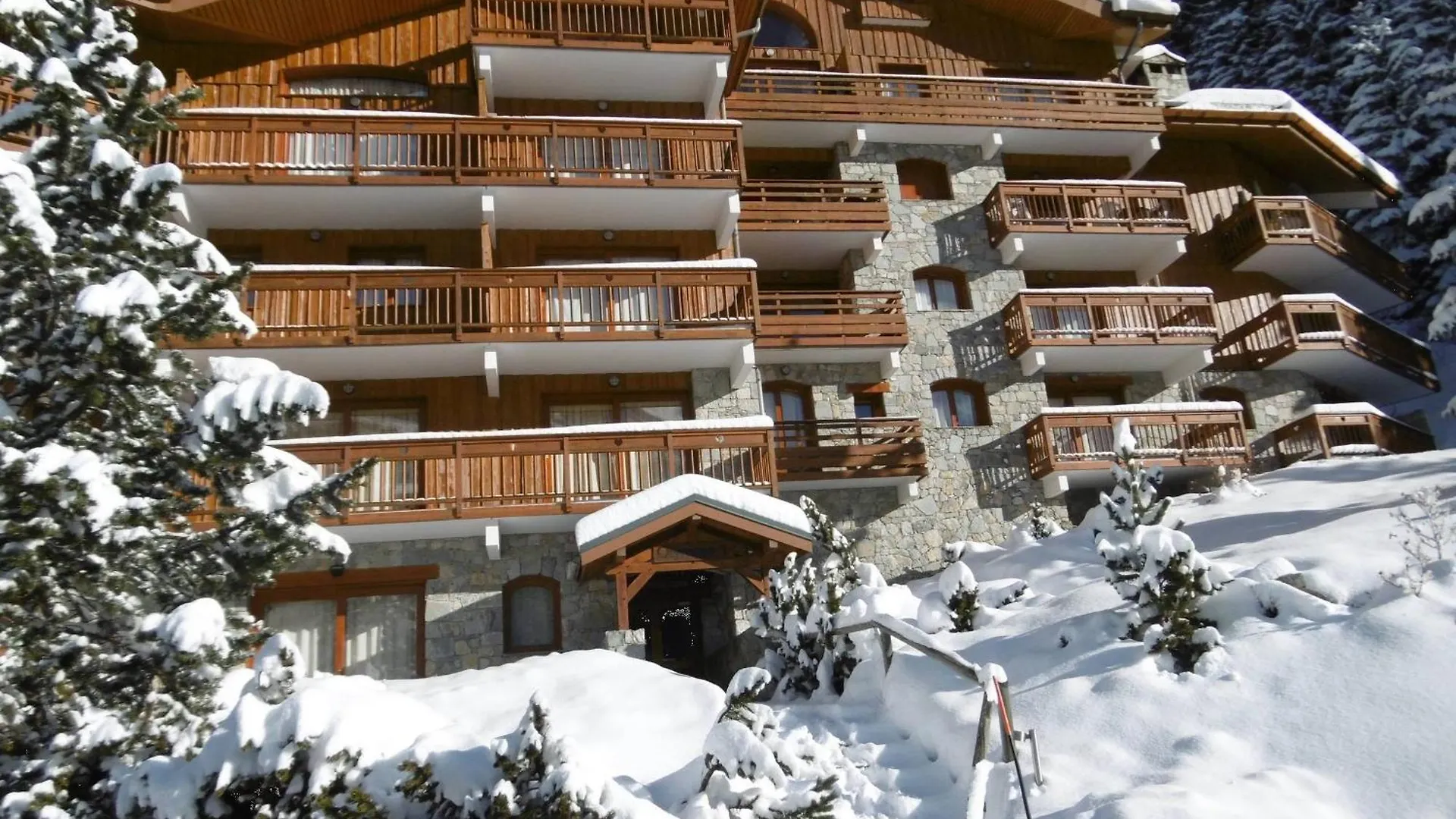 Apartment Appartement Convivial A Meribel Avec Acces Aux Pistes Et Balcon - Fr-1-355-75