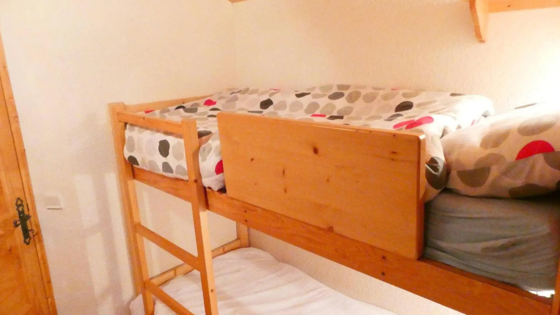 Apartment Appartement Convivial A Meribel Avec Acces Aux Pistes Et Balcon - Fr-1-355-75 France